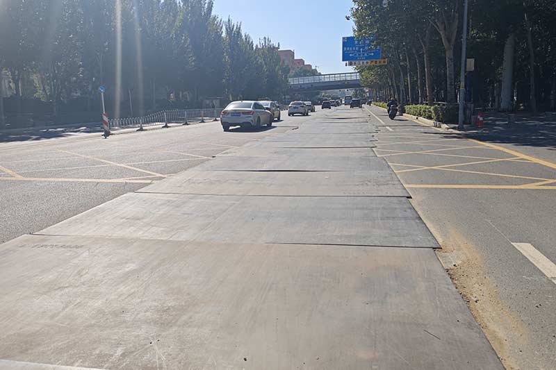 沈阳铺路钢板租赁公司介绍：铺路钢板的类型与应用